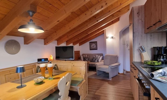 Kruen Apartment | Schöttelkarspitz apartment "Nr.5"/1 bedroom/shower, WC - Alpenparadies, guest house