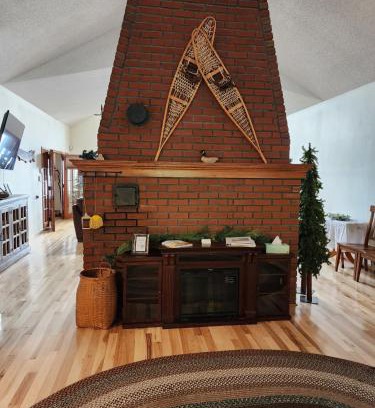 Town of Chesterfield House | Winter time at The Big Lake Lodge