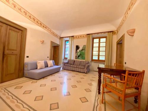 Borgo Antico Apartment | Rose House