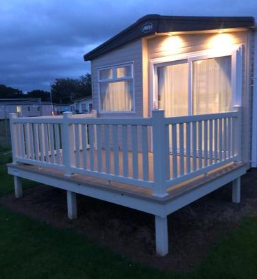 Girvan Other | Lovely Caravan